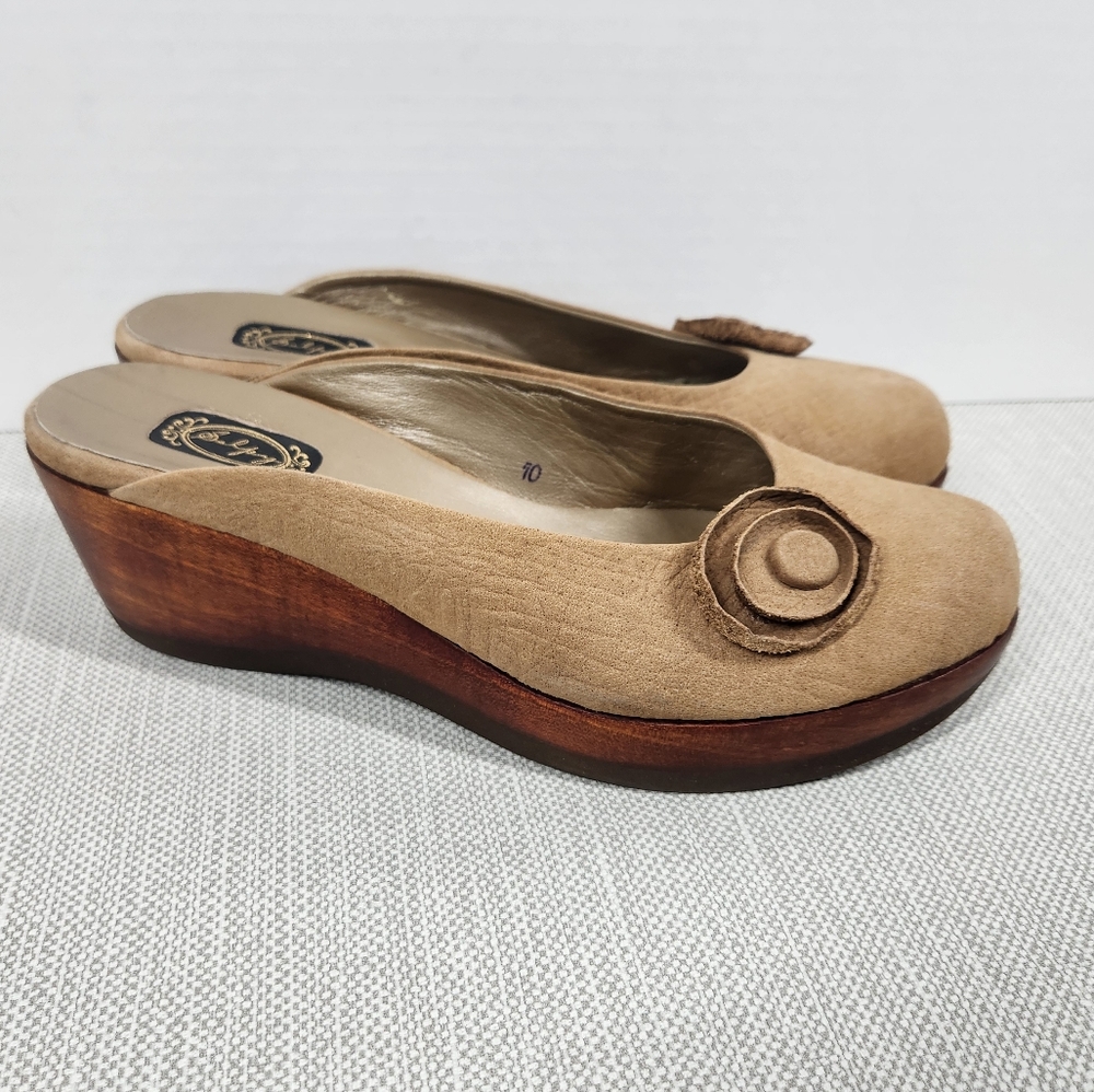 Salpy Size 10 Tan Leather Mules Boho Handmade